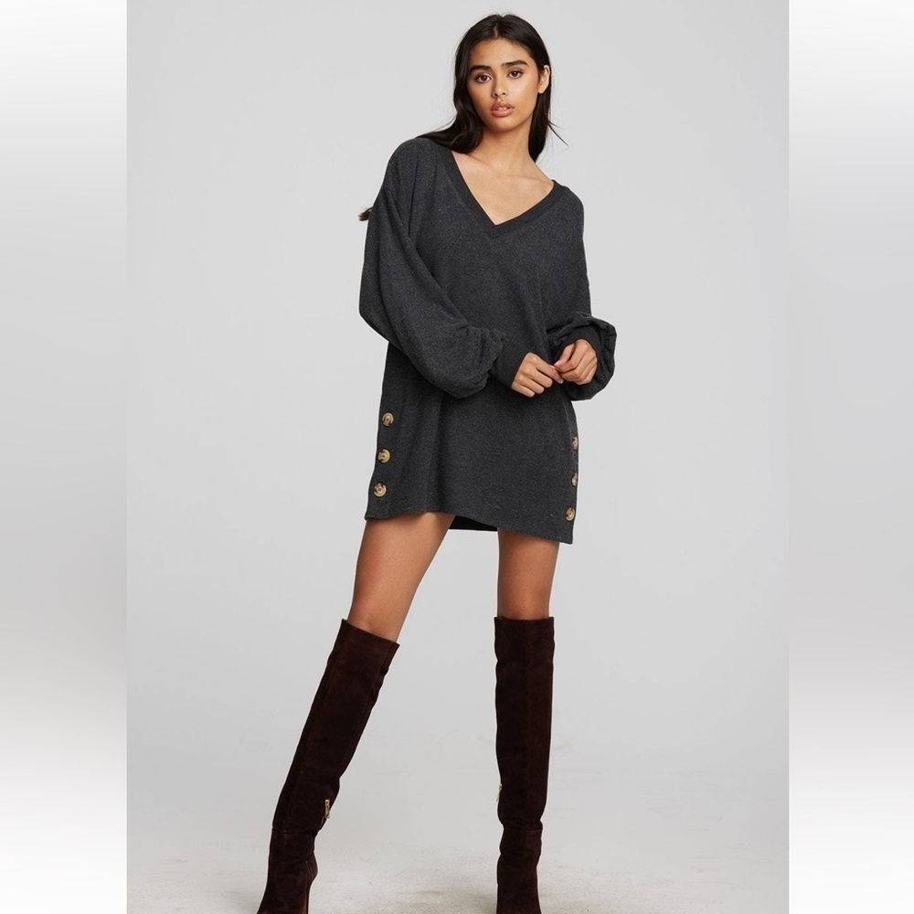CHASER Recycled Knit V-neck Tunic Button Side Seam Balloon sleeves Size M NWT - Picture 3 of 13